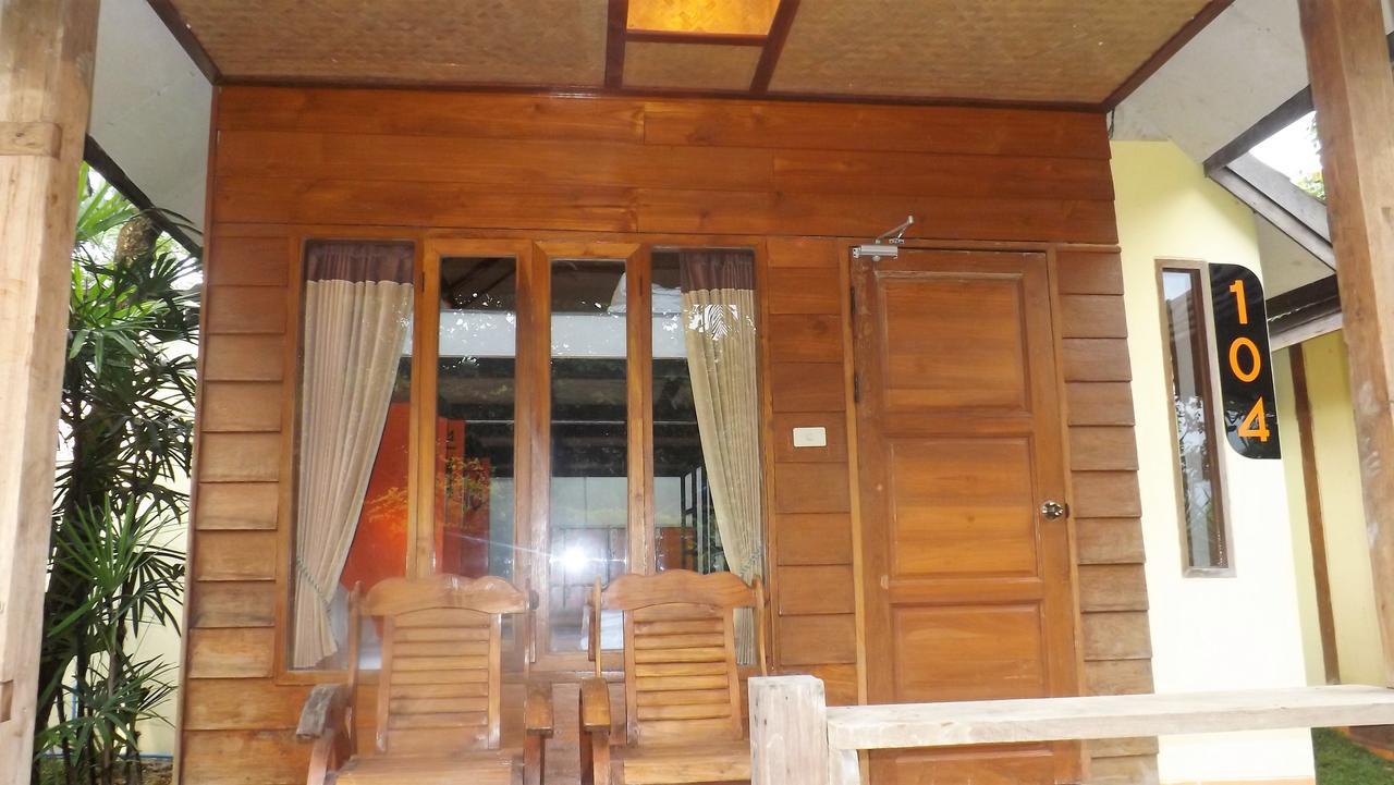 Brick House Hostel Pai Exterior photo